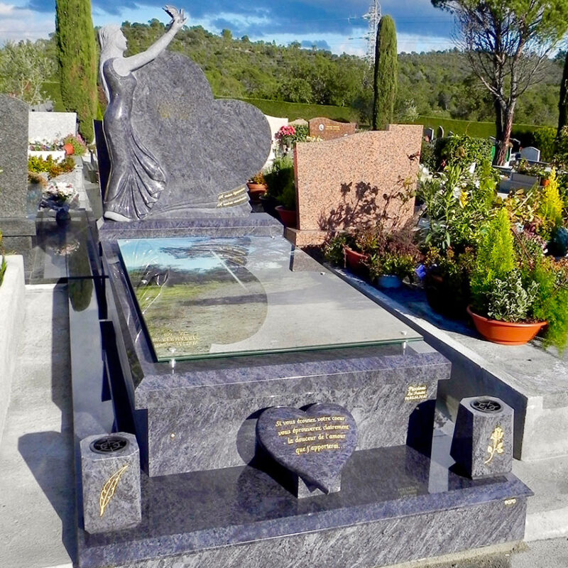 Tombe avec photo sur-mesure à Saint-Raphaël