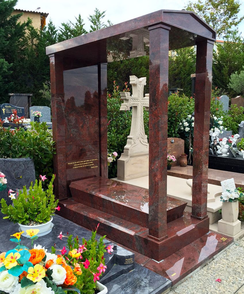 Ciemetière Caucade à Nice - Granit Romantica - Monument chapelle