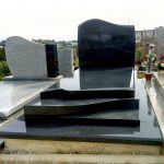 Monument Complys - Granit Noir Impala - Cimetière de Rabiac à Antibes