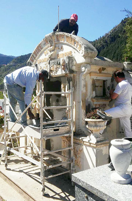 Restauration d’un monument funéraire au cimetière de Saint-Martin-Vésubie