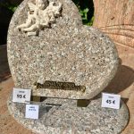 coeur-incline-accessoire-funeraire-socle-granit