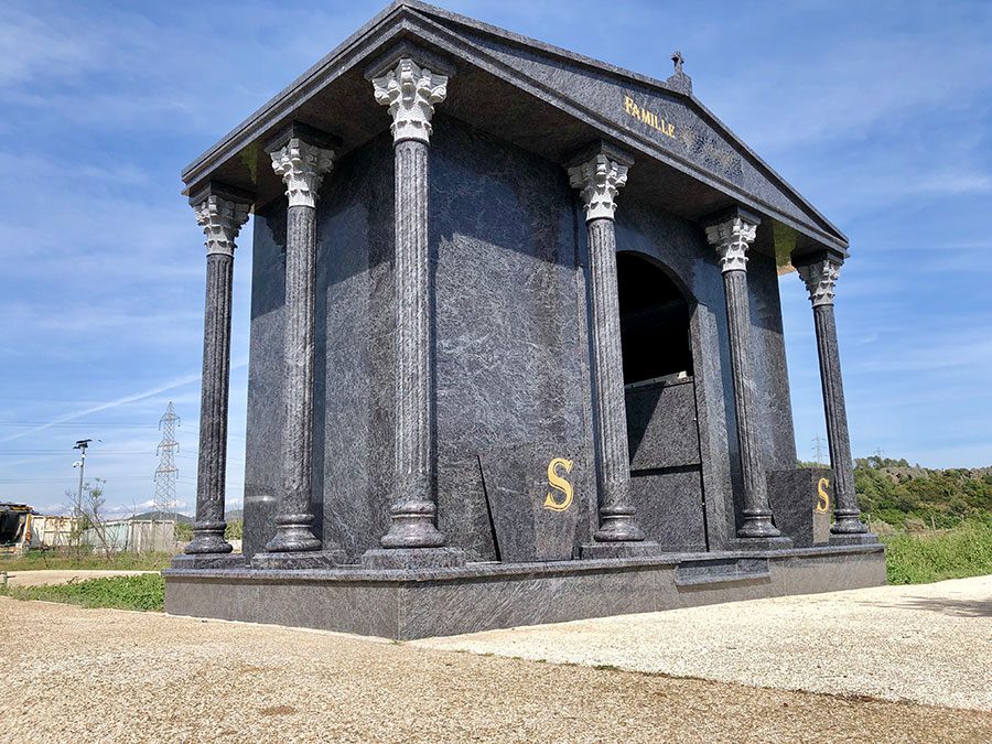 Monument Mausolée 16 places hors sol : la création d’une vie