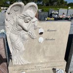 monument-funeraire-beige-2