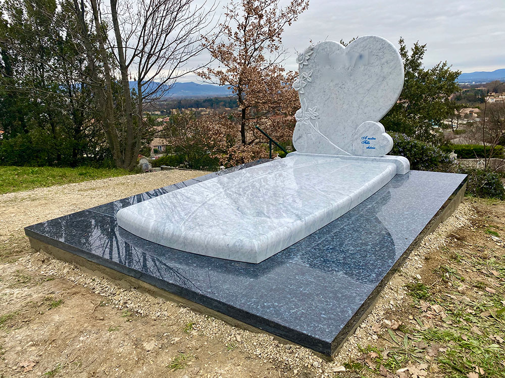 monument-funeraire-double-concession-bi-couleur-1