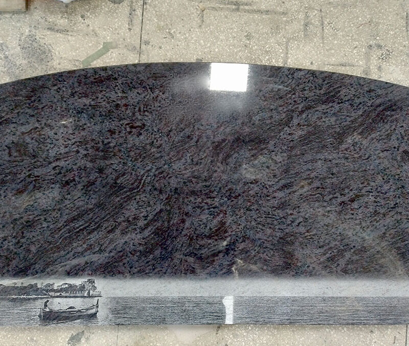 Personnaliser un monument funéraire classique