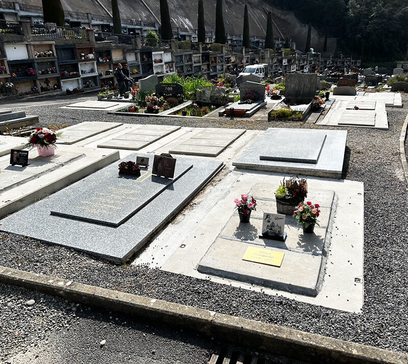 Monument funéraire à Cagnes-sur-Mer