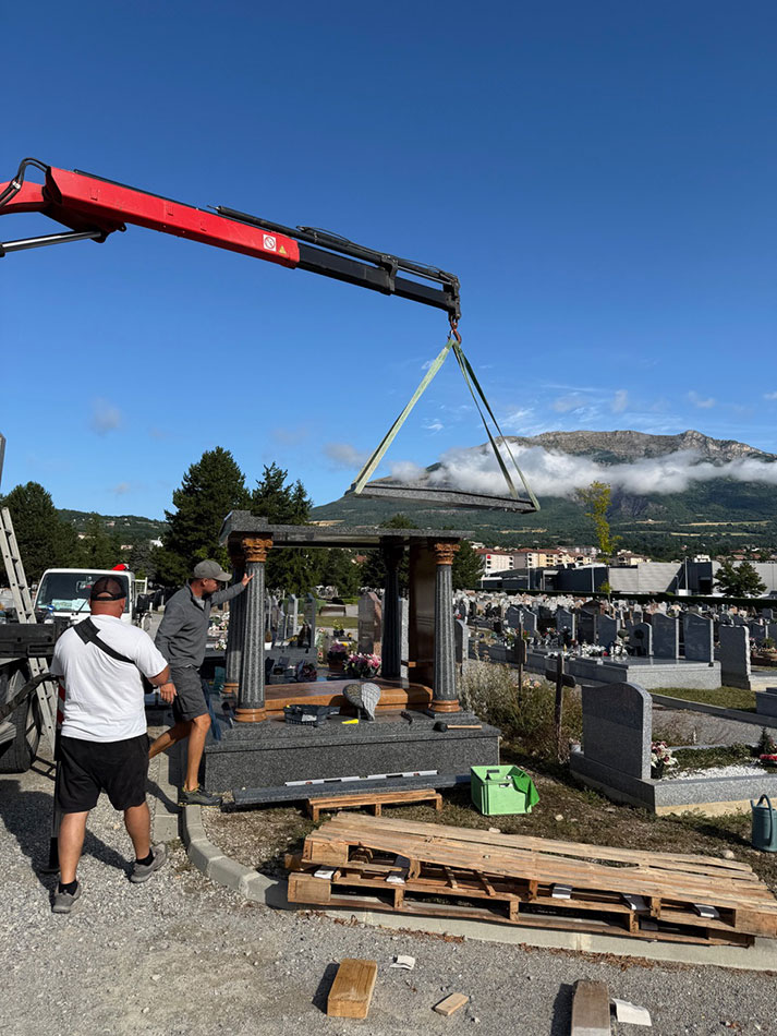 7-chapelle-funeraire-gap