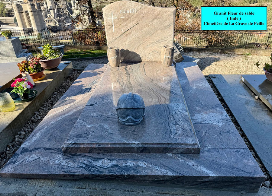 2-monument-funeraire-hommage-pompier