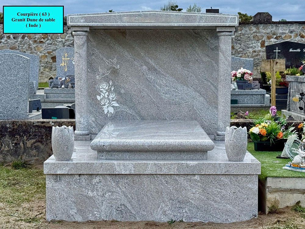 monument-funeraire-chapelle-granit